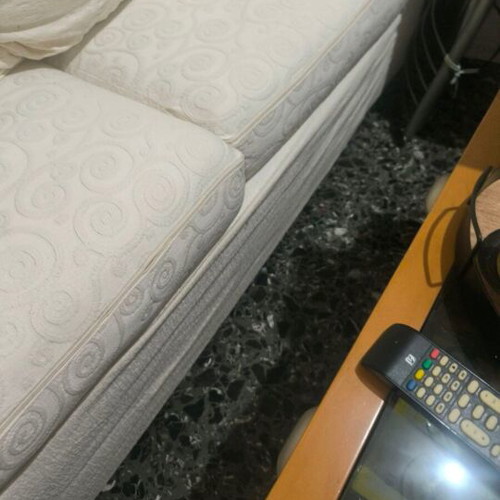 Two-seater sofa like new with cushions and washable covers