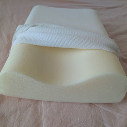 IKEA Pillow like new, 33 × 45 cm