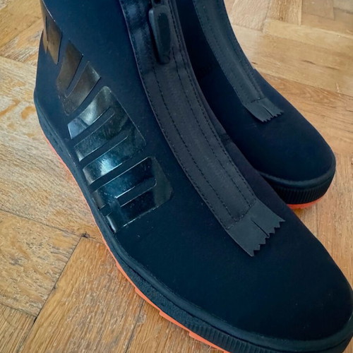 Puma Atelier New Regime Basket Boot like new, size 43, black orange