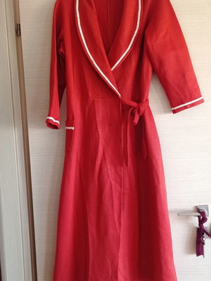 Winter robe used, brick red, size M/L