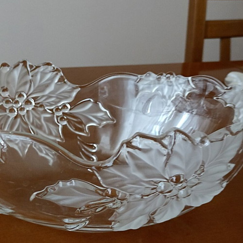 Mikasa crystal bowl Poinsettia centerpiece, like new