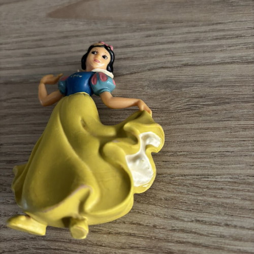 Disney Snow White figure from Bullyland collectible miniatures series