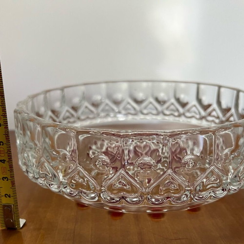 Walther Glas glass bowl like new with red hearts design