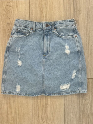 Lee Denim Mini Skirt Light Wash Size W26 Like New