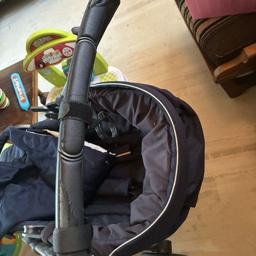 Inglesina Trilogy stroller used, with car seat and bassinet option