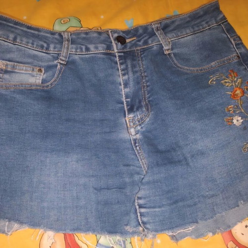 Fionina Jeans Vintage Women's Shorts with Floral Embroidery Medium used