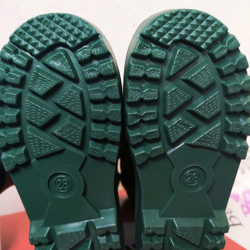 Children's green unisex rain boots new size 28