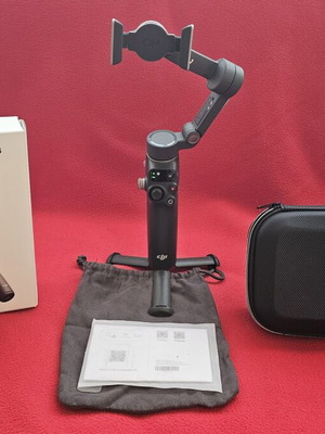 DJI Osmo Mobile 8 gimbal για smartphone
