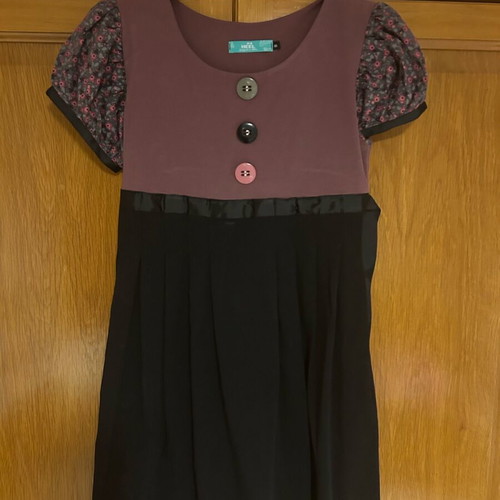 Heel dress like new, black and purple, size S
