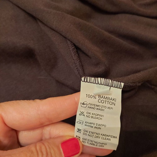 Women's mako cardigan brown like new, size L