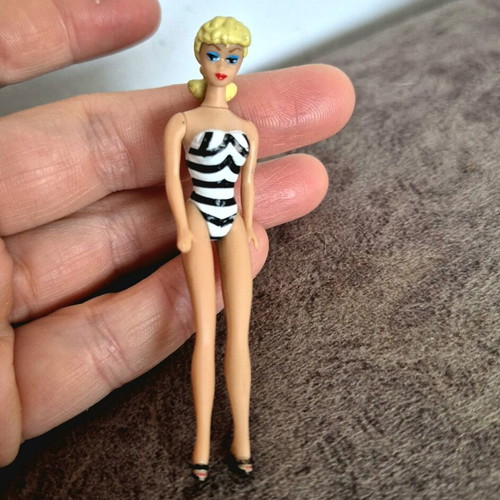 Barbie Smallest Barbie used with bendable legs