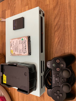PlayStation 2 FAT custom ретро като нов с 320GB HDD и 30 игри