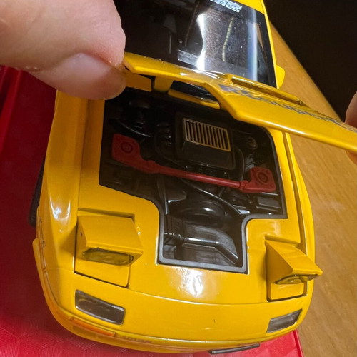 Mazda RX7 1:24 scale model car like new