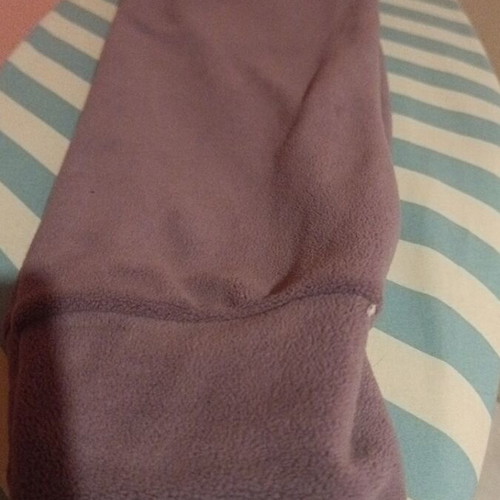Purple tracksuit like new, elastic, size XXL fits M and L