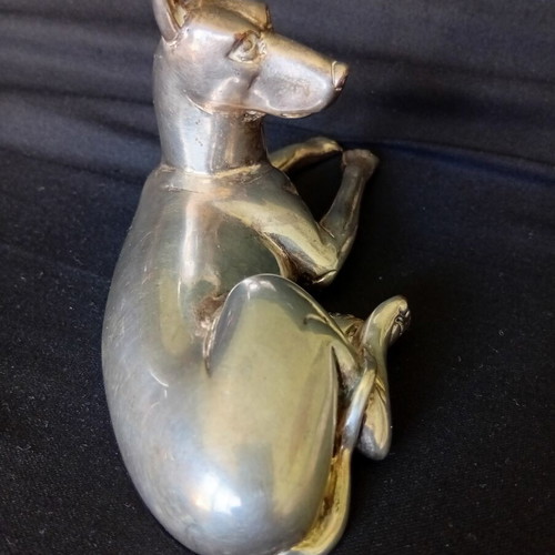 Silvered dog statuette used, 16.5/8 cm