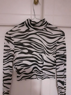 Zivago crop top long sleeve like new, transparent with zebra pattern