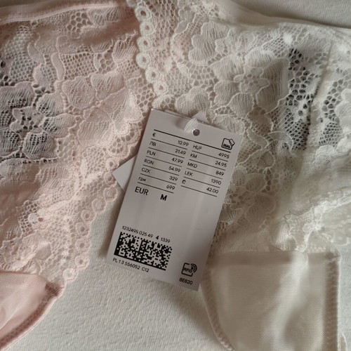 Low Rise Thong 2 Pack size M H&M new, white and pink