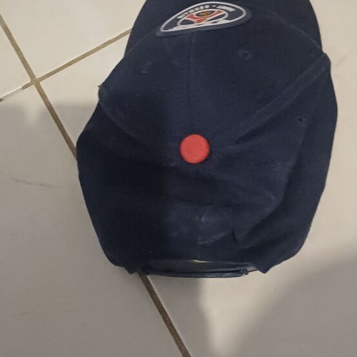 Paris Saint Germain hat used, kids and preteens