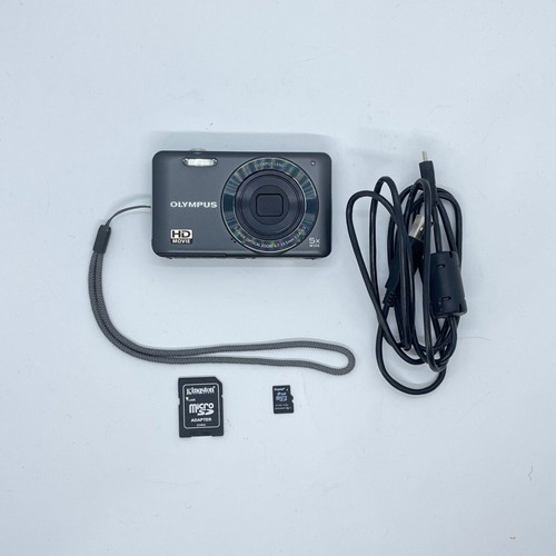 Olympus VG-120 Compact Digital Camera like new with memory card