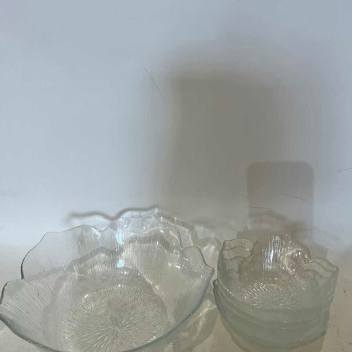 Arcoroc France Lotus vintage set of 6 glass bowls used