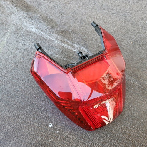 Innova rear light like new, genuine injection