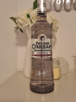 Russian Standard Original Vodka 70cl sealed authentic