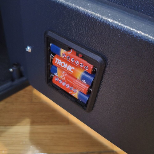 Budget Safe with Electronic Code and Key like new