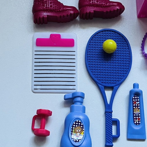 Doll accessories like new, colorful set