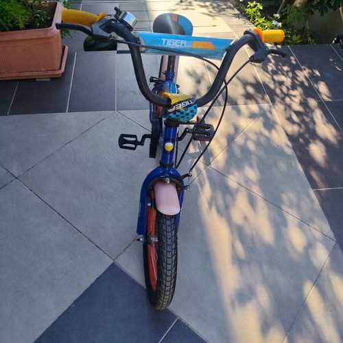 Children's bicycle used, very good condition
