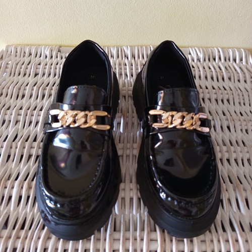 Zara kids loafers size 31 like new, black with gold chain detail