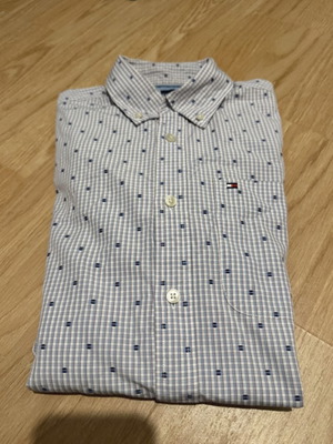 Tommy Hilfiger shirt like new, size S, multicolor