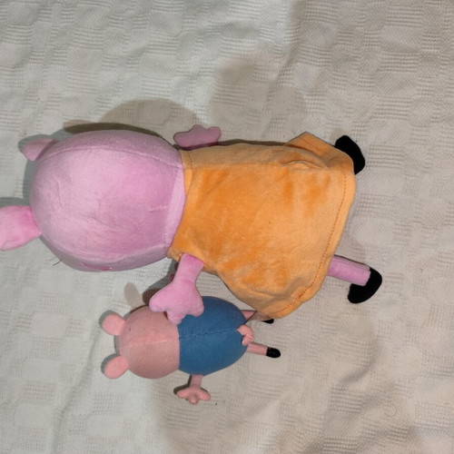 Peppa Pig and George plush toy set used with Candy Cat