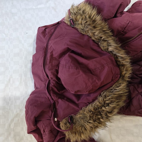 Splendid women's parka jacket size M like new, burgundy
