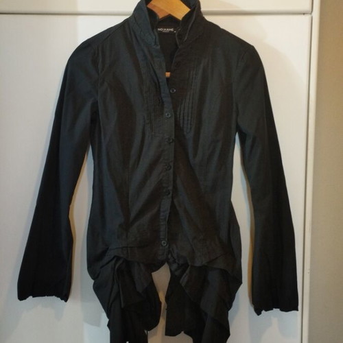 No Name women's shirt small black like new with unique cut