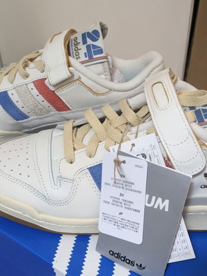 Adidas Forum 84 low Paris Olympics sneakers new, size 42 2/3, white