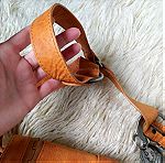  Christian Dior gaucho saddle bag η εμβληματική τσάντα σε κονιάκ χρώμα