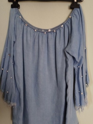 Jean blouse with crystals and pearls like new, size M