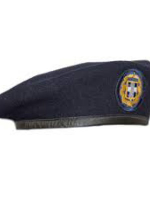 Blue Beret No60 ES like new with emblem