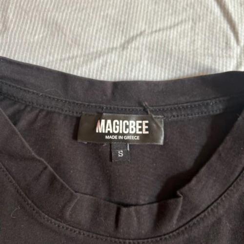 Magic Bee T-shirt, black and blue, size S