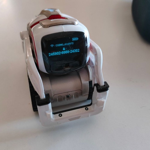 Anki Cozmo Robot like new, interactive and programmable