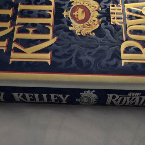 The Royals by Kitty Kelley hardcover like new with dust jacket