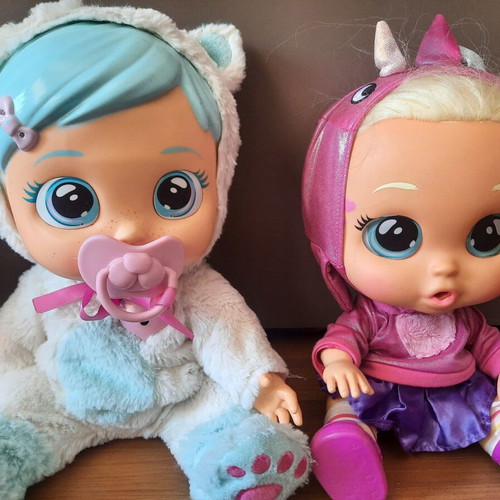 Cry Babies interactive dolls lot of 3 used by IMC Toys