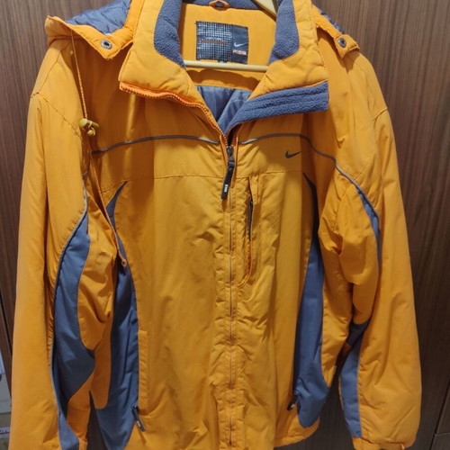 Nike ACG No Far men's hiking jacket, size XL, vintage, orange