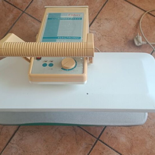 Calori ironing press 1400w used