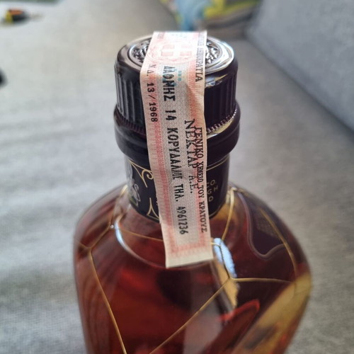 Dimple 12 Years Old De Luxe Scotch Whisky 75cl new, vintage collectible