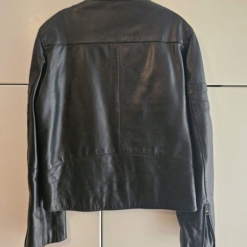 Leather jacket black like new, size S