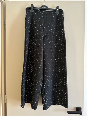 Mango zip culotte polka dot size M like new, black