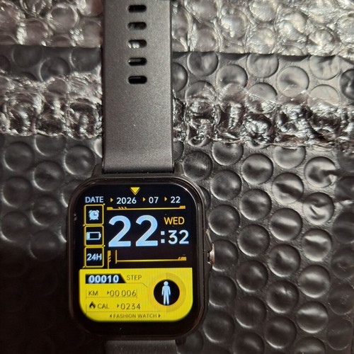 Smartwatch sport style new with Bluetooth and fitness features