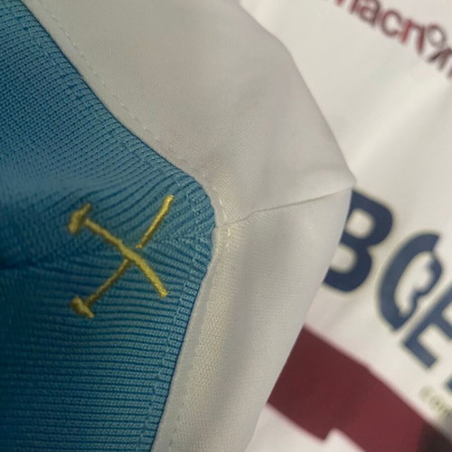 West Ham United Third Shirt 2011/12 Macron used XL