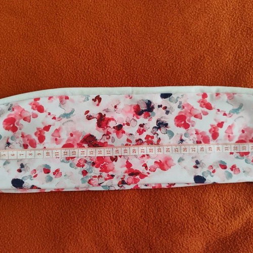 Strapless Printed Bikini like new, size medium, white multicolor